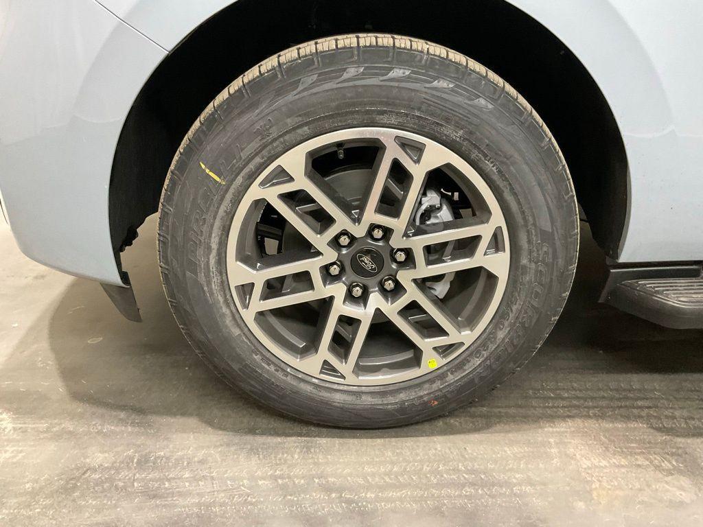 new 2026 Ford Expedition Max car, priced at $75,998