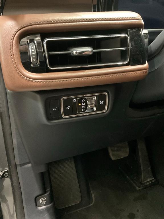 used 2025 Lincoln Aviator car, priced at $65,490