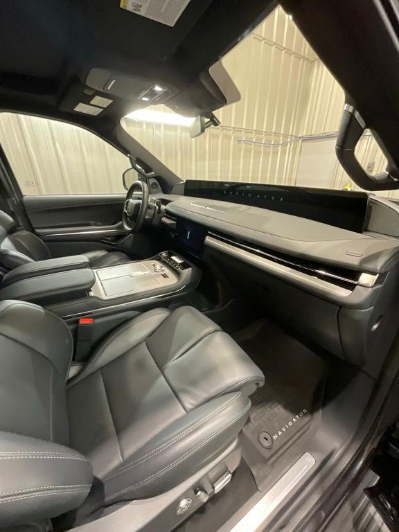 used 2025 Lincoln Navigator car, priced at $86,940