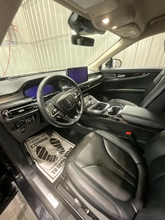 used 2023 Lincoln Nautilus car, priced at $31,990