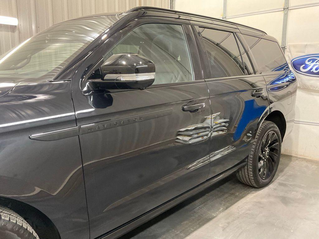 used 2025 Lincoln Navigator car, priced at $86,810