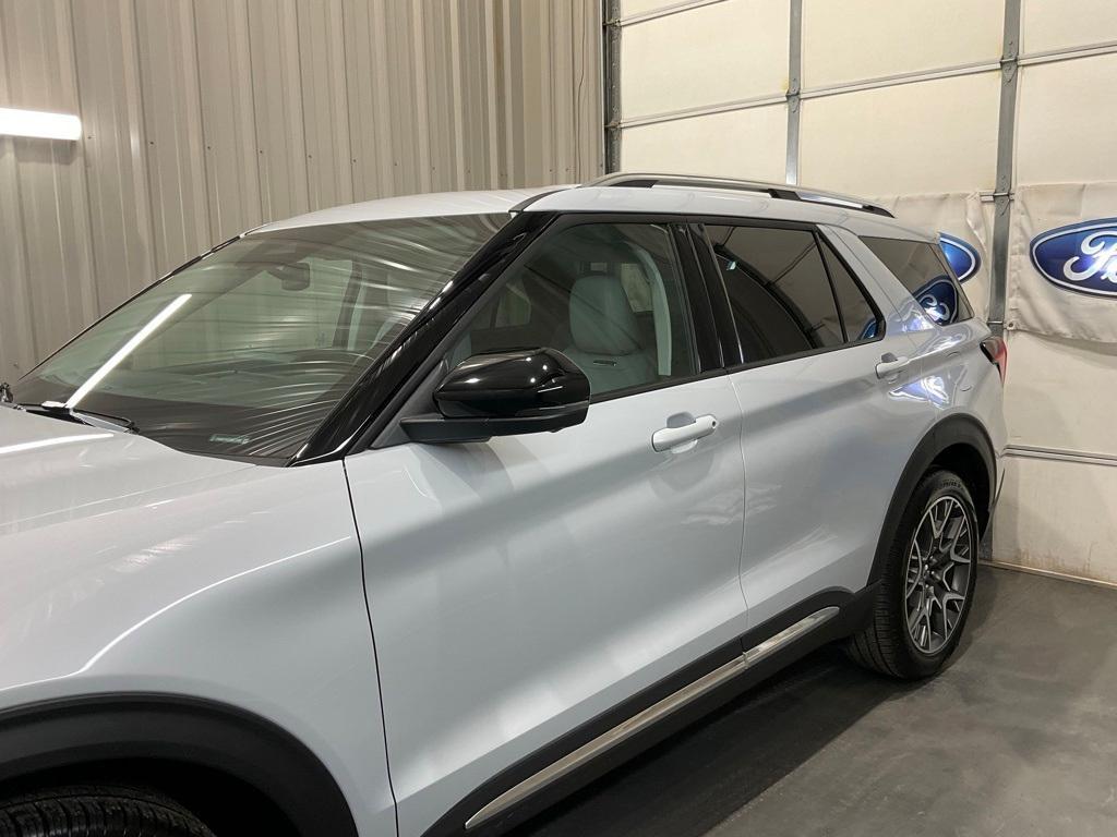 used 2025 Ford Explorer car, priced at $49,290