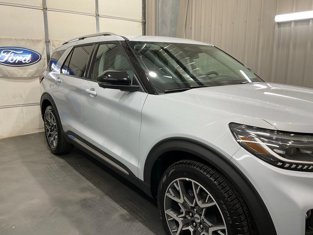 used 2025 Ford Explorer car, priced at $49,290