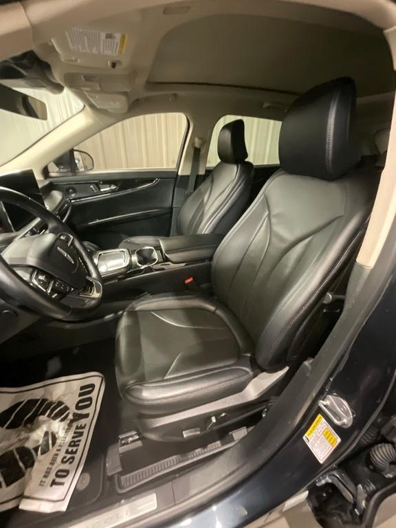 used 2023 Lincoln Nautilus car, priced at $38,890