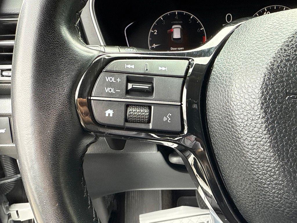 used 2024 Honda Pilot car, priced at $42,093