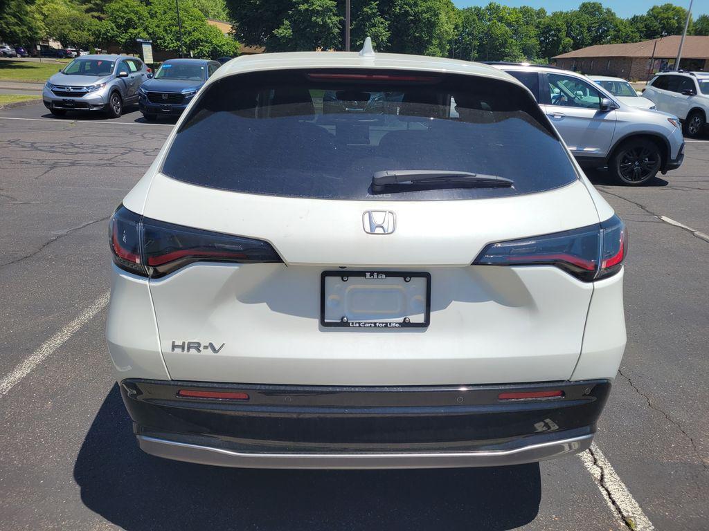 new 2027 Honda HR-V car, priced at $33,855