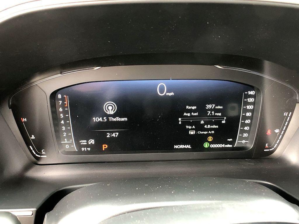 new 2025 Honda Pilot car, priced at $55,305