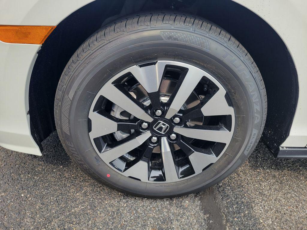 new 2026 Honda Odyssey car, priced at $44,745