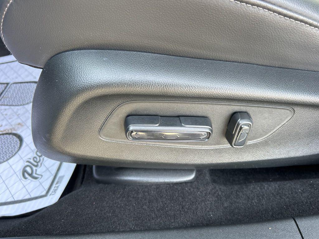 used 2024 Honda HR-V car, priced at $25,644