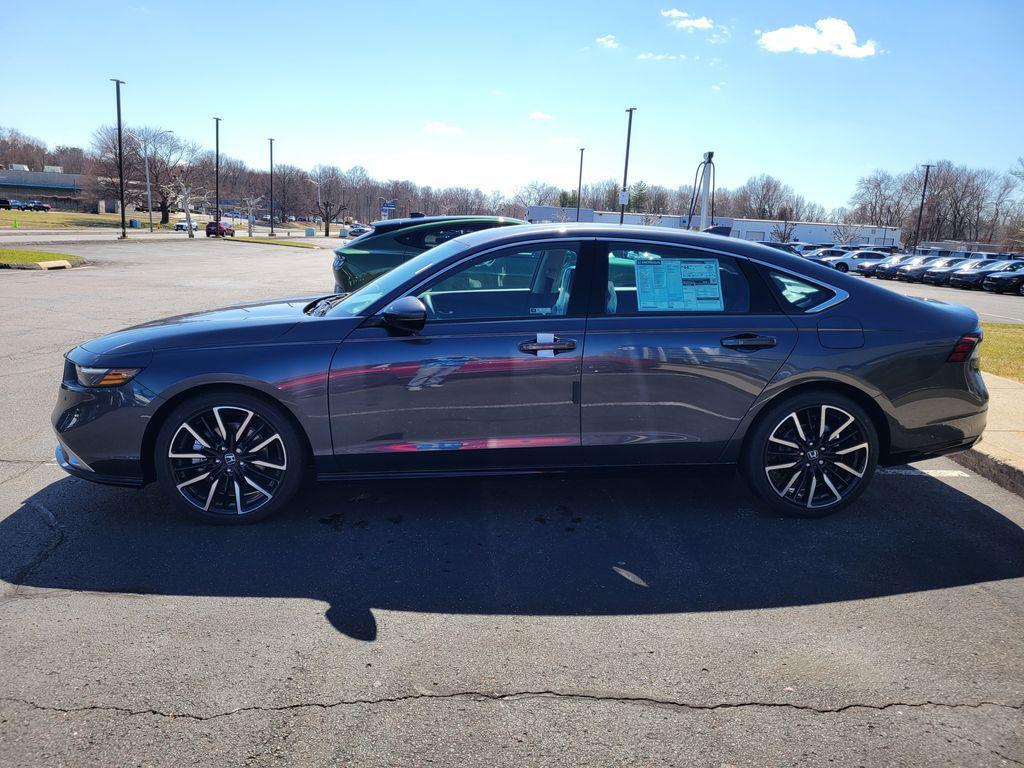 new 2026 Honda Accord Hybrid car, priced at $40,690