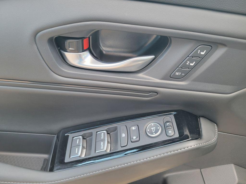 new 2026 Honda Accord Hybrid car, priced at $40,690