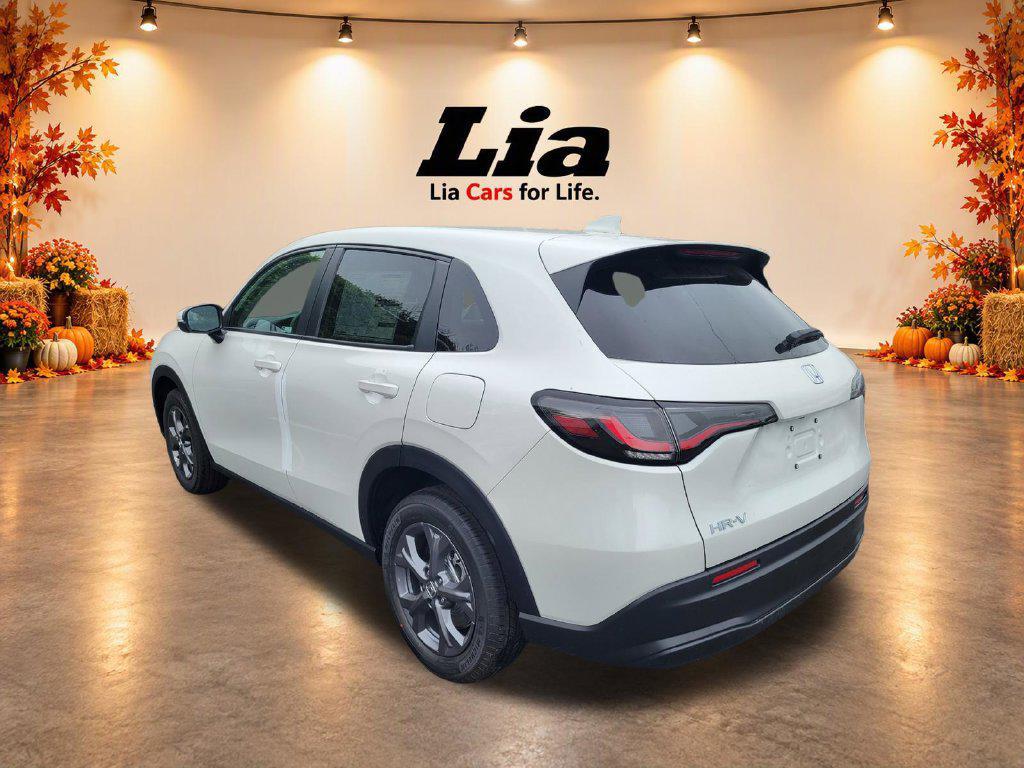 new 2027 Honda HR-V car, priced at $30,280