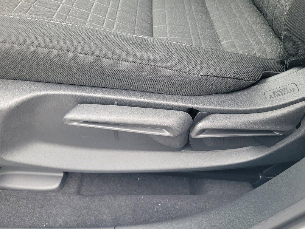 new 2027 Honda HR-V car, priced at $30,280