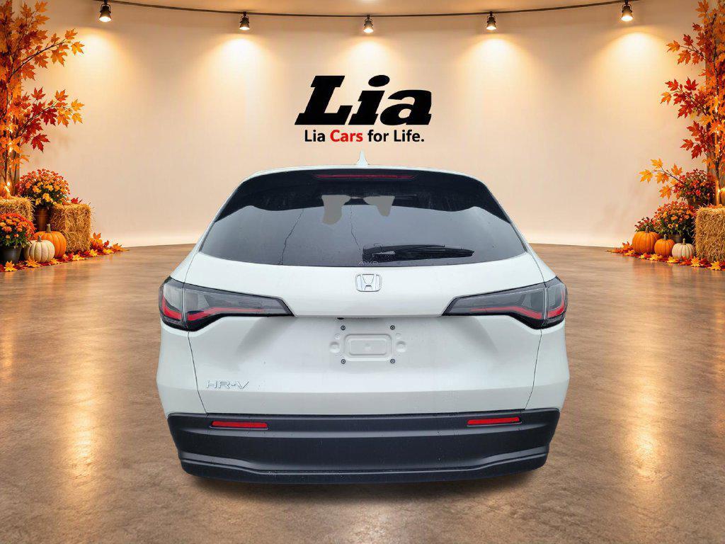 new 2027 Honda HR-V car, priced at $30,280