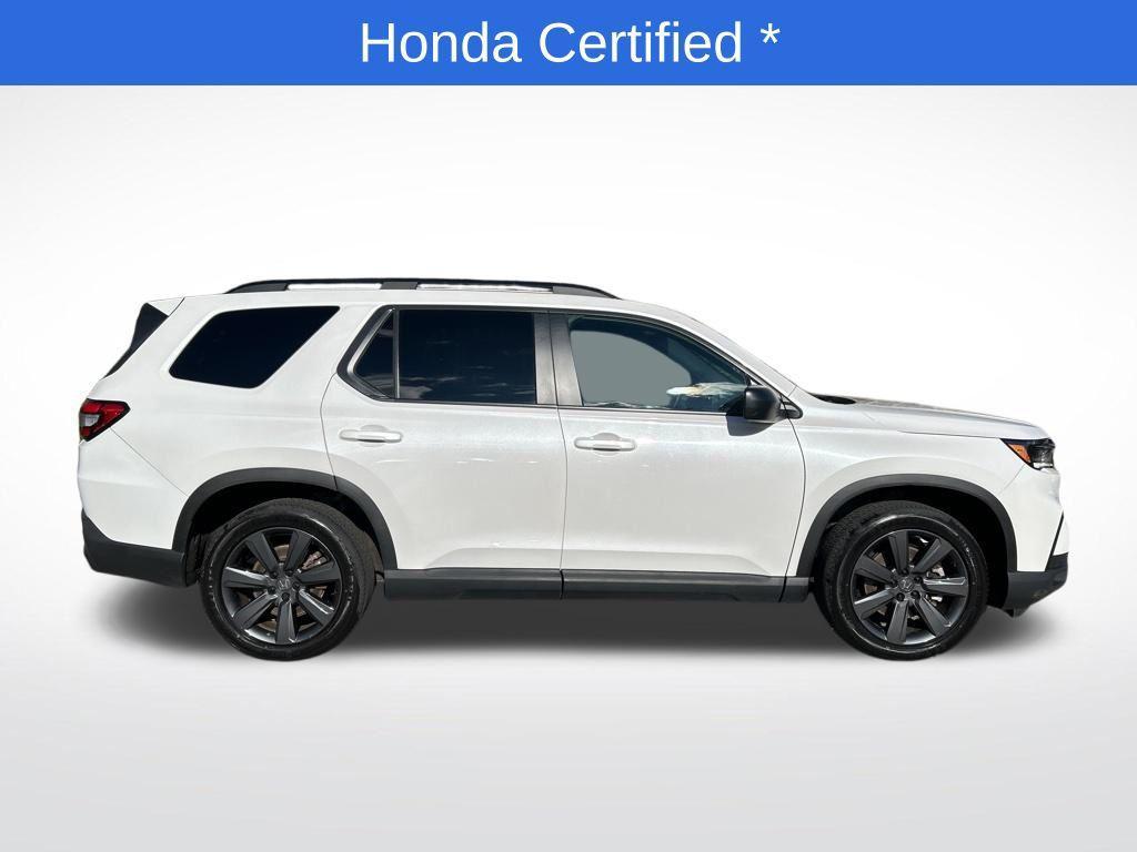 used 2023 Honda Pilot car, priced at $35,050