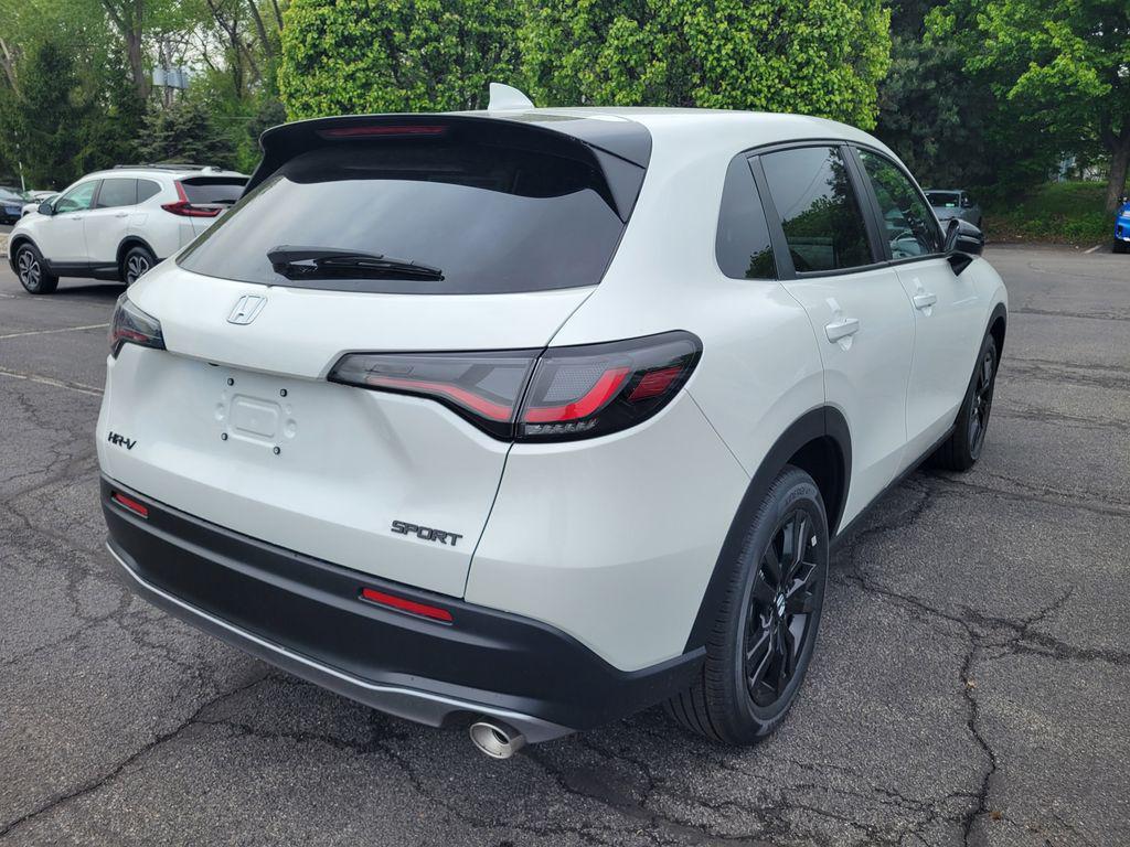 new 2027 Honda HR-V car, priced at $31,805