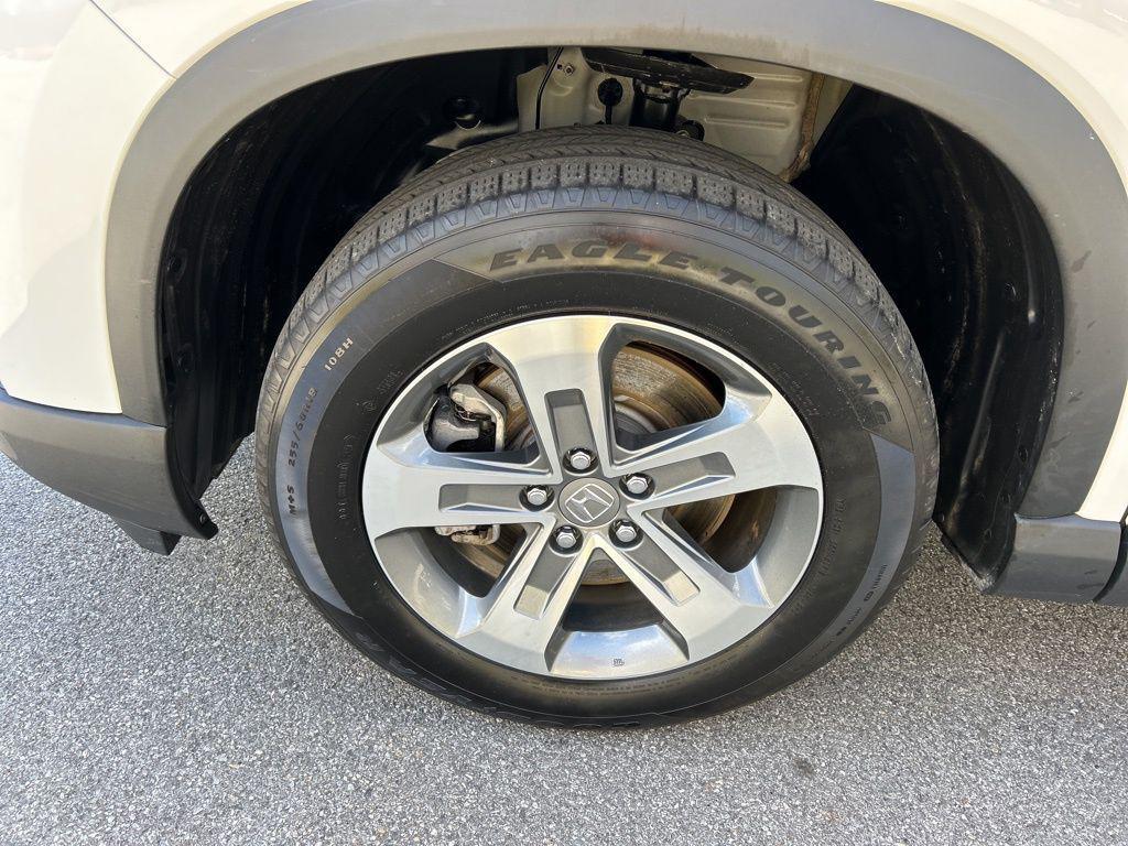 used 2023 Honda Pilot car, priced at $36,750