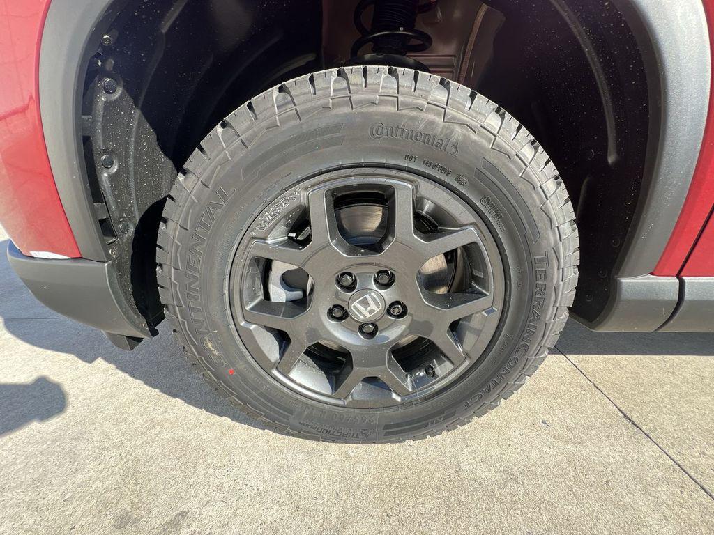 new 2025 Honda Pilot car, priced at $51,350