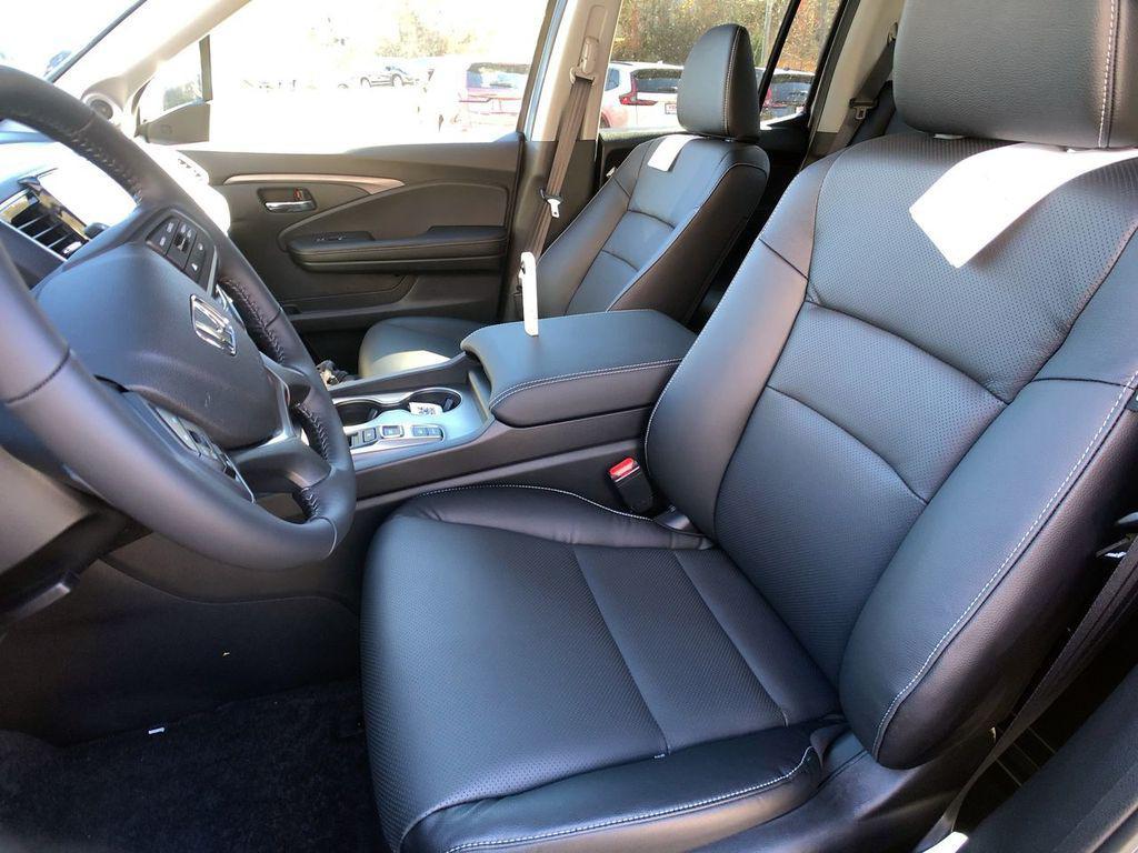 new 2025 Honda Ridgeline car, priced at $47,130