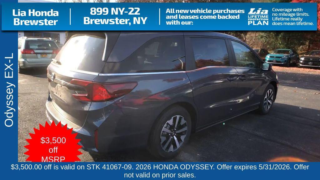 new 2026 Honda Odyssey car, priced at $44,290