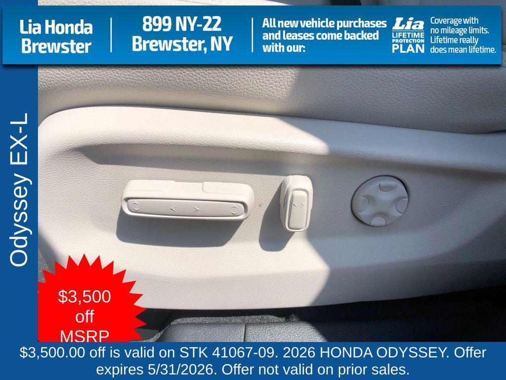 new 2026 Honda Odyssey car, priced at $44,290