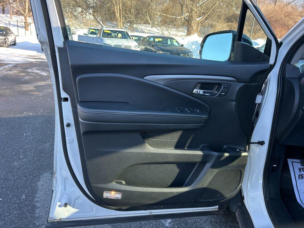 used 2023 Honda Ridgeline car, priced at $32,769