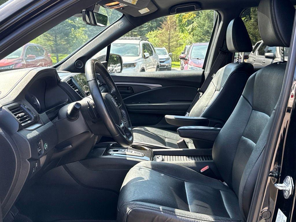 used 2023 Honda Passport car, priced at $27,173