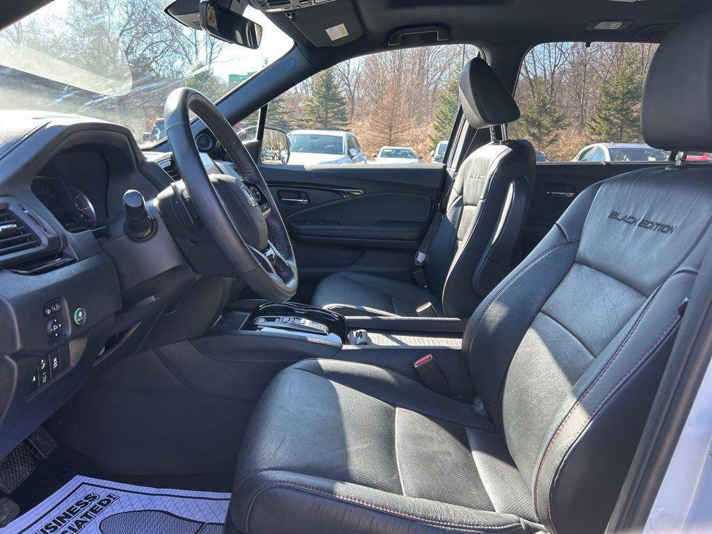 used 2022 Honda Pilot car, priced at $35,418