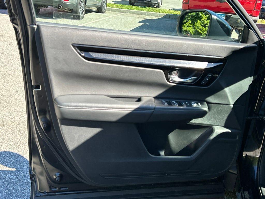 used 2025 Honda CR-V car, priced at $34,954