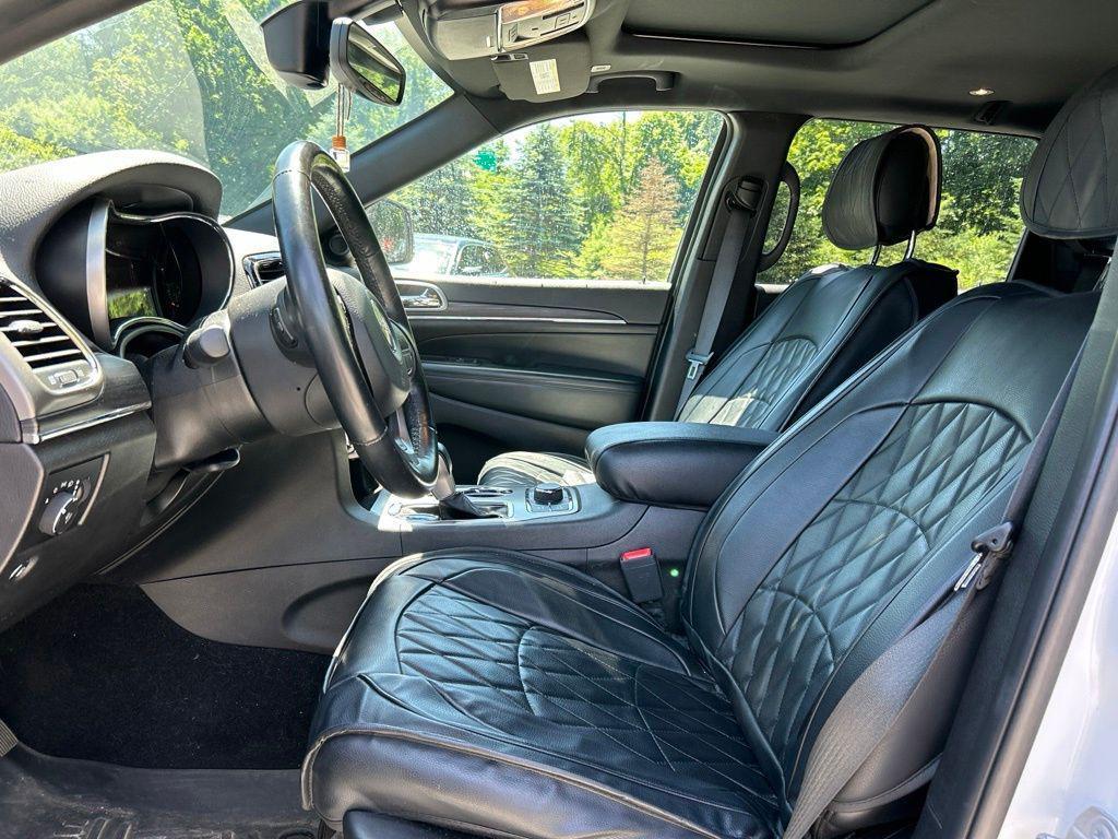 used 2020 Jeep Grand Cherokee car, priced at $22,527