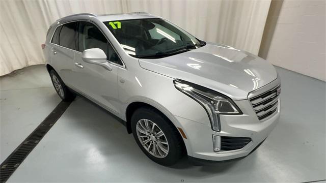 used 2017 Cadillac XT5 car, priced at $12,127