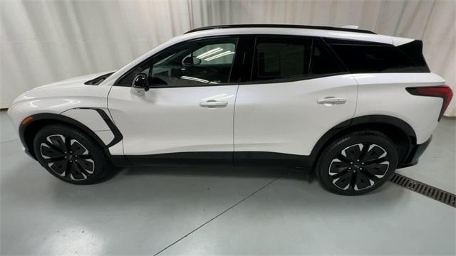 used 2025 Chevrolet Blazer EV car, priced at $28,987