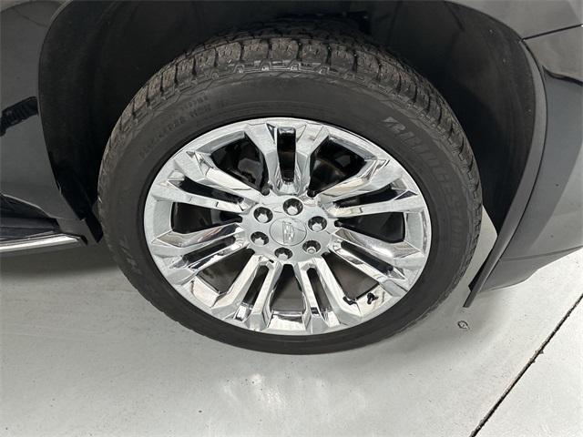 used 2019 Cadillac Escalade ESV car, priced at $32,222