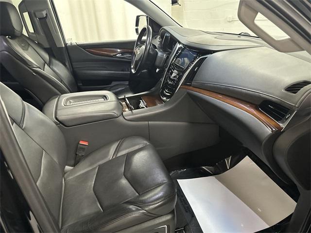 used 2019 Cadillac Escalade ESV car, priced at $32,222