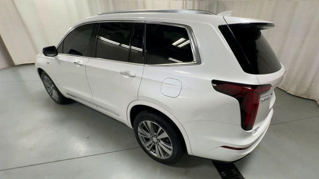 used 2025 Cadillac XT6 car, priced at $46,898