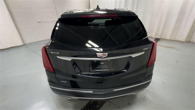 used 2023 Cadillac XT5 car, priced at $32,444