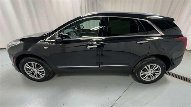used 2023 Cadillac XT5 car, priced at $32,444