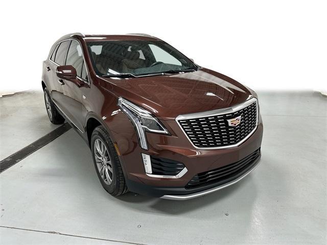 used 2023 Cadillac XT5 car, priced at $29,621