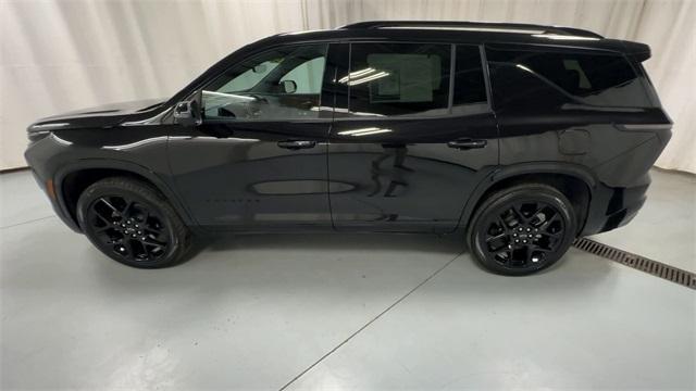 used 2024 Chevrolet Traverse car, priced at $46,777