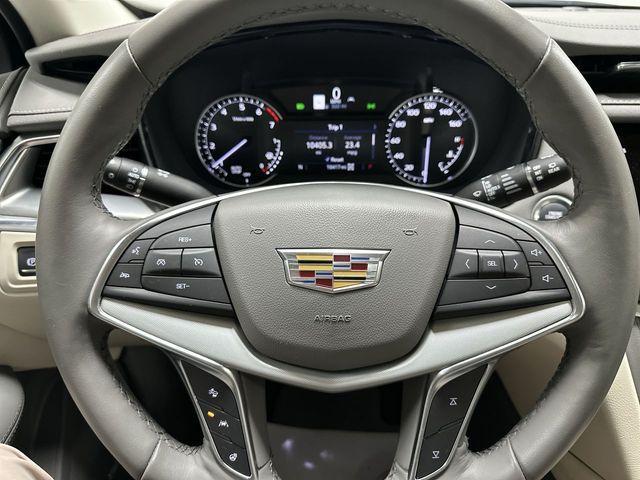 used 2024 Cadillac XT5 car, priced at $39,398
