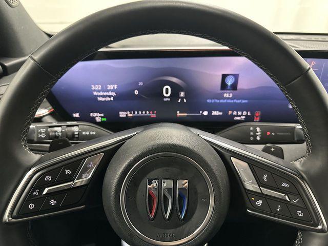 used 2025 Buick Enclave car, priced at $40,500