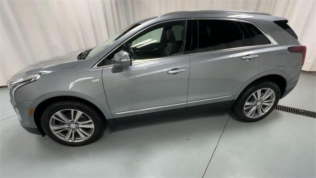 used 2024 Cadillac XT5 car, priced at $39,555