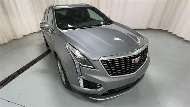 used 2024 Cadillac XT5 car, priced at $39,555