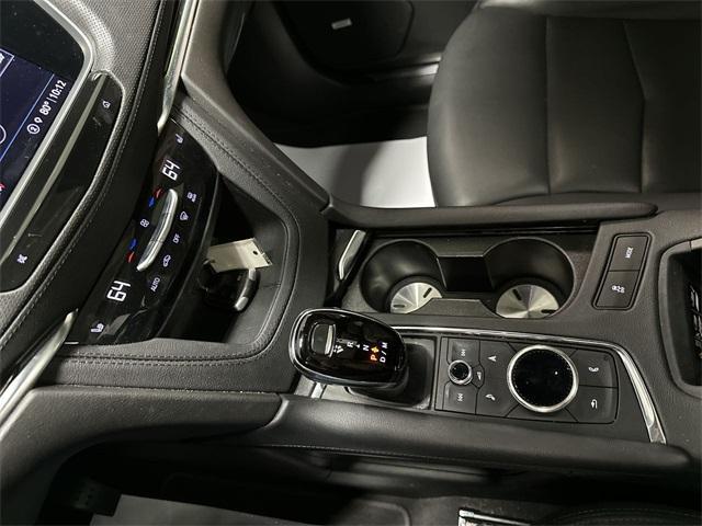 used 2022 Cadillac XT5 car, priced at $23,777