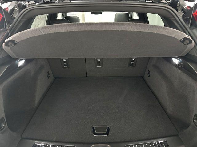 used 2022 Cadillac XT4 car, priced at $28,286