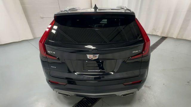 used 2022 Cadillac XT4 car, priced at $28,286
