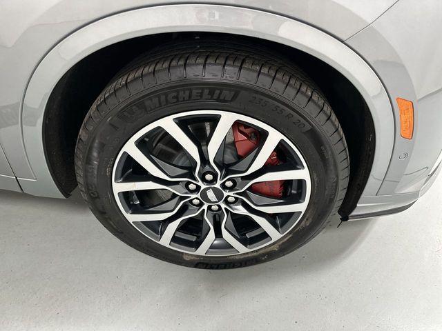 used 2025 Cadillac XT6 car, priced at $55,653