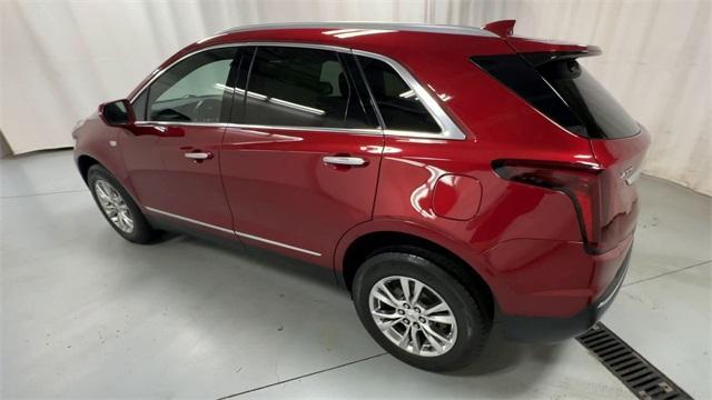 used 2020 Cadillac XT5 car, priced at $21,888