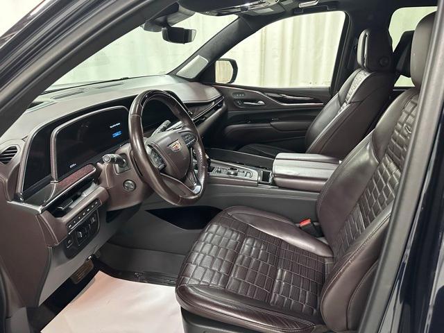 used 2021 Cadillac Escalade ESV car, priced at $52,888
