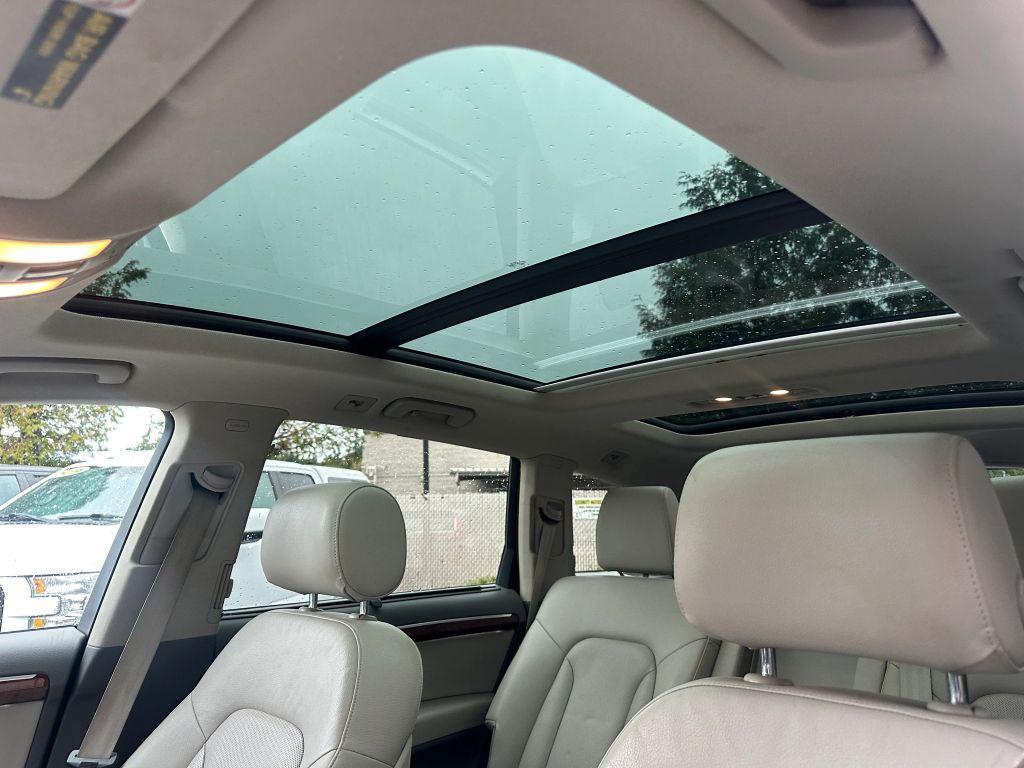 used 2014 Audi Q7 car, priced at $11,200